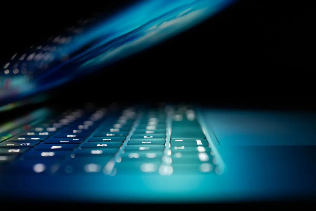 What a Background Check Investigator Looks for in Corporate Due Diligence