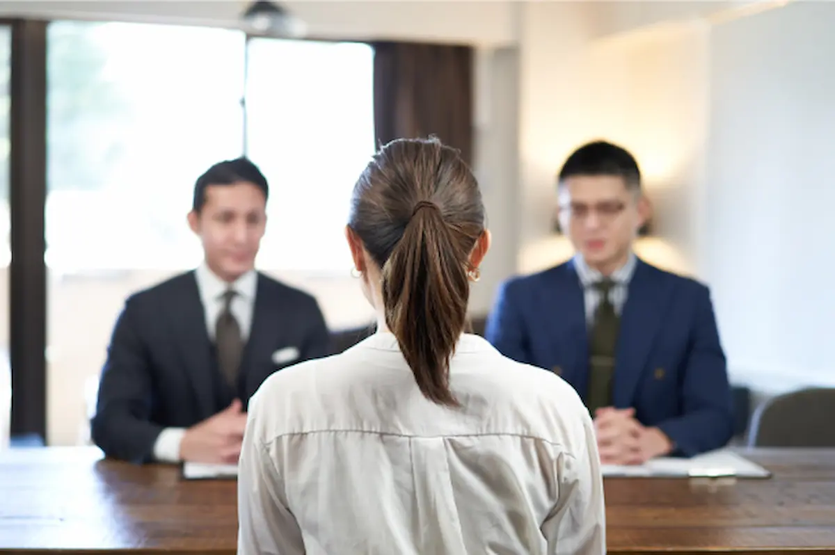 Private Investigator Hire Checklist: 9 Questions to Ask Before You Commit